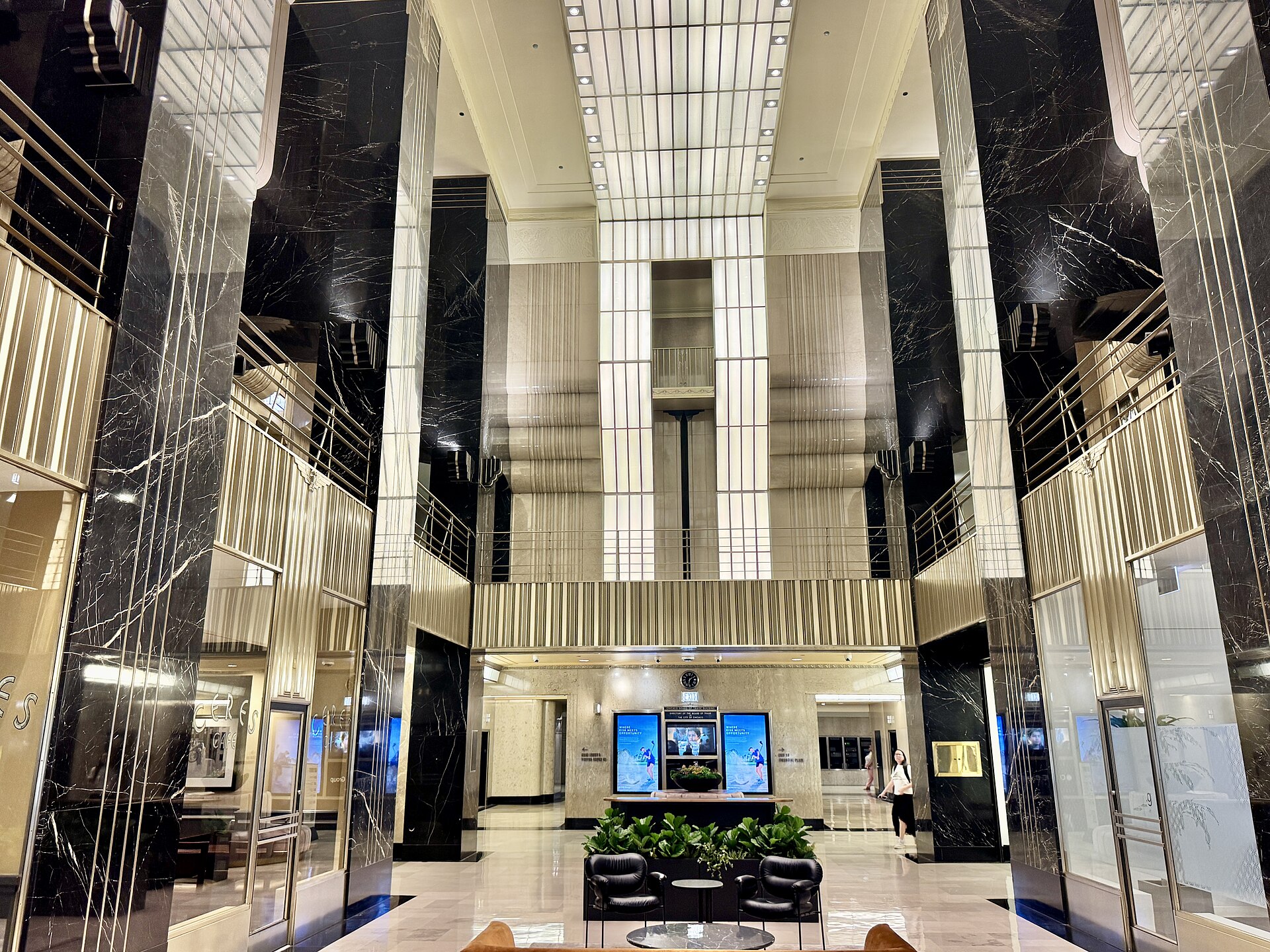 Art Deco lobby of the Chicago Board of Trade Building